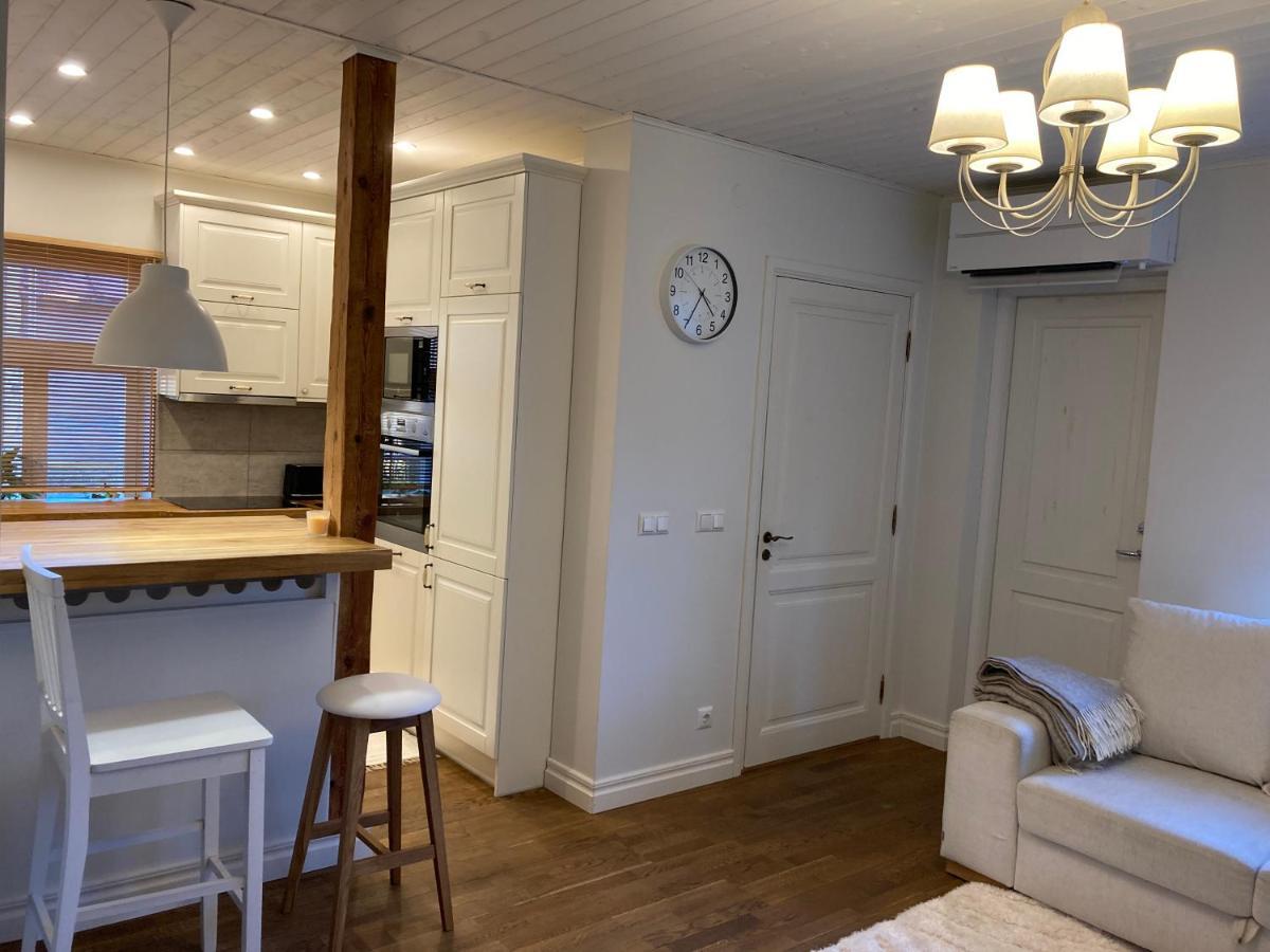Lossi Apartment Kuressaare Exterior foto